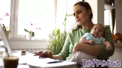 Rising Cost of Living Pushes Single Parents into Debt